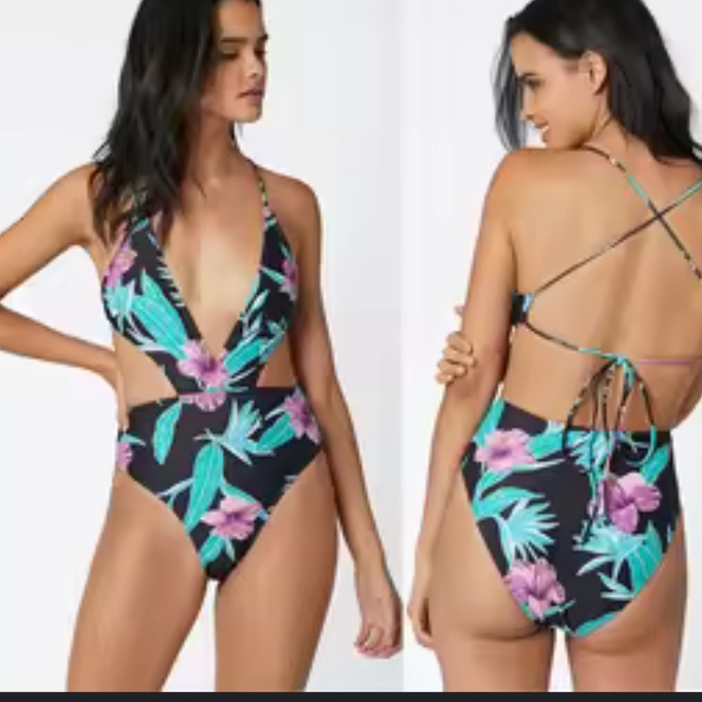 Floral cut out one piece